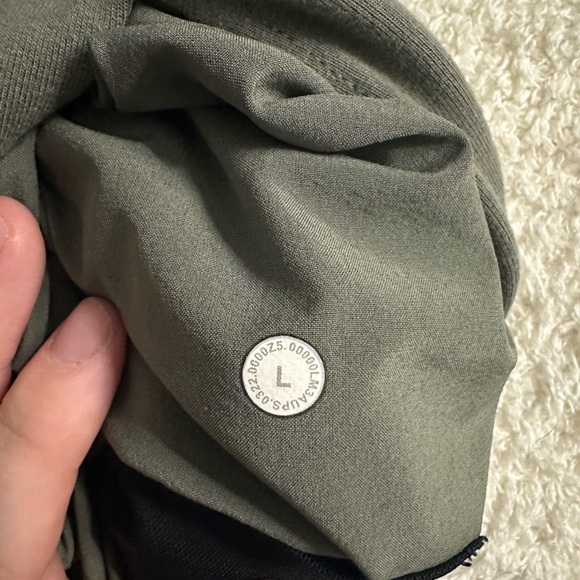 Lululemon city sweat hoodie size large - Picture 5 of 5